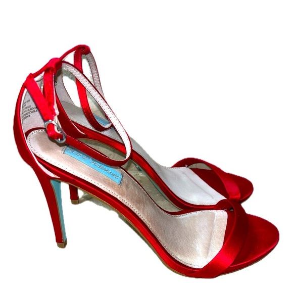 Blue by Betsey Johnson Sarah Elegant Red Satin Stiletto Heels, size 10M - Picture 5 of 14